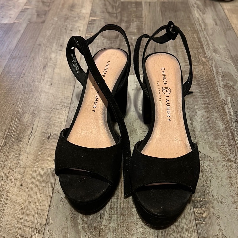 Black Chinese laundry wedges